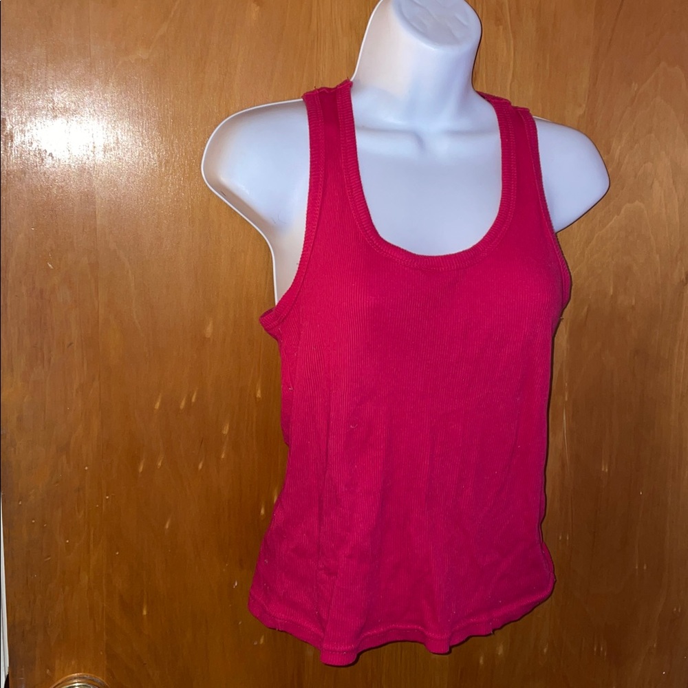 Hot Pink Ribbed Tank 🩷 - Picture 3 of 10